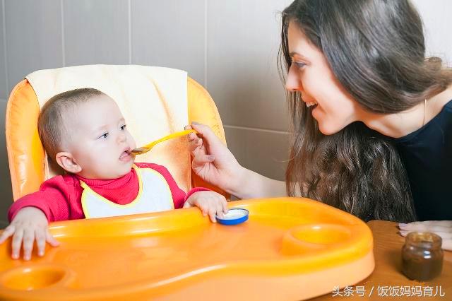 13个月宝宝拉肚子吃什么辅食最好,11个月宝宝有点拉肚子吃什么辅食