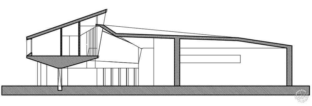 悬挑在山坡之上的海边酒店