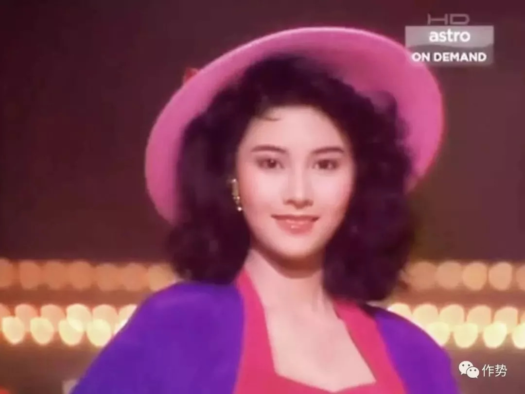 李嘉欣星冠,李嘉欣头戴皇冠