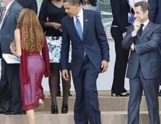 外国领*人最导**想删掉的尴尬照：图2礼仪变强吻，图5总统裤子掉了