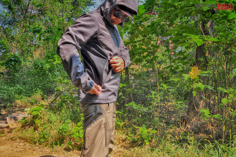 探路者himex33pro为啥那么贵,himex探路者羽绒服冲锋衣22款