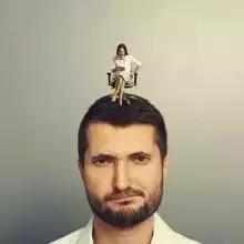 看见女客户裸浴怎么办？人和人的差距就是这样拉开的（忍不住多看