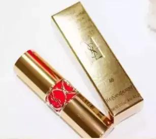 直男选口红？能笑一百年的灾难现场！说，你男人中招没？