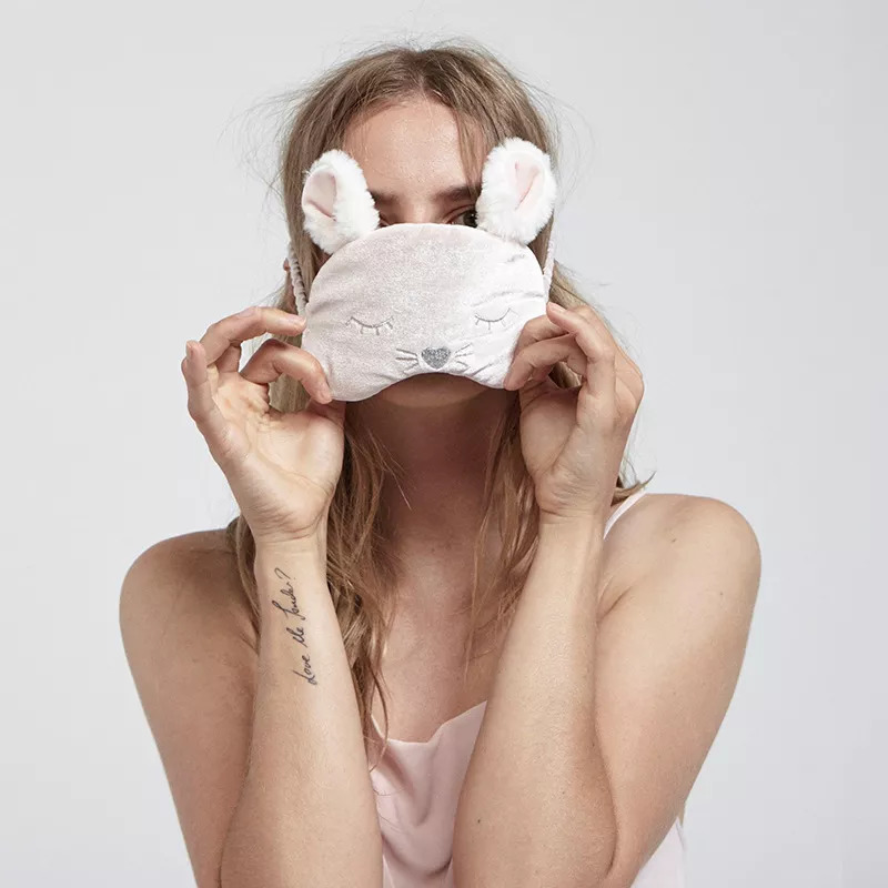 熬夜追剧如何拯救黑眼圈？这4样好物比护肤品还管用！