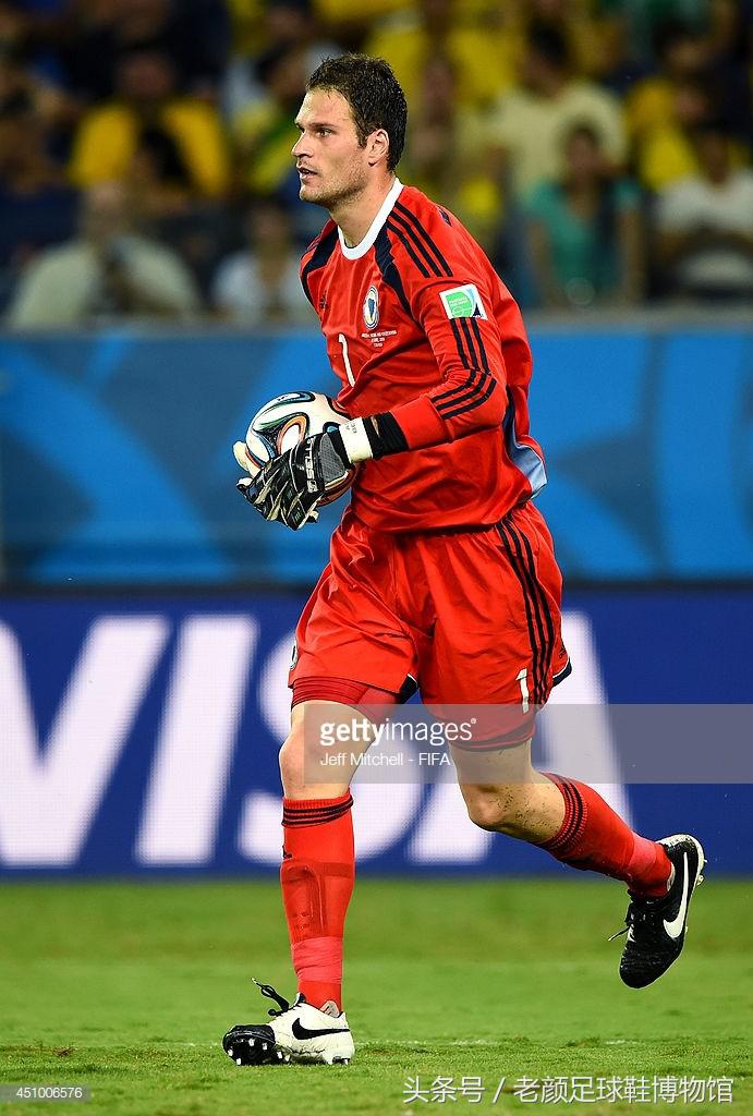 世界杯战靴回顾终结篇,nike水果篮撑死奶牛,鬼牌出鞘一剑封喉