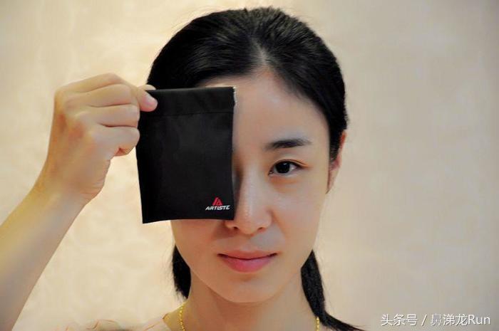 设计创新独特，音质三频均衡，雅天ARTISTEDC1圈瓷耳机体验