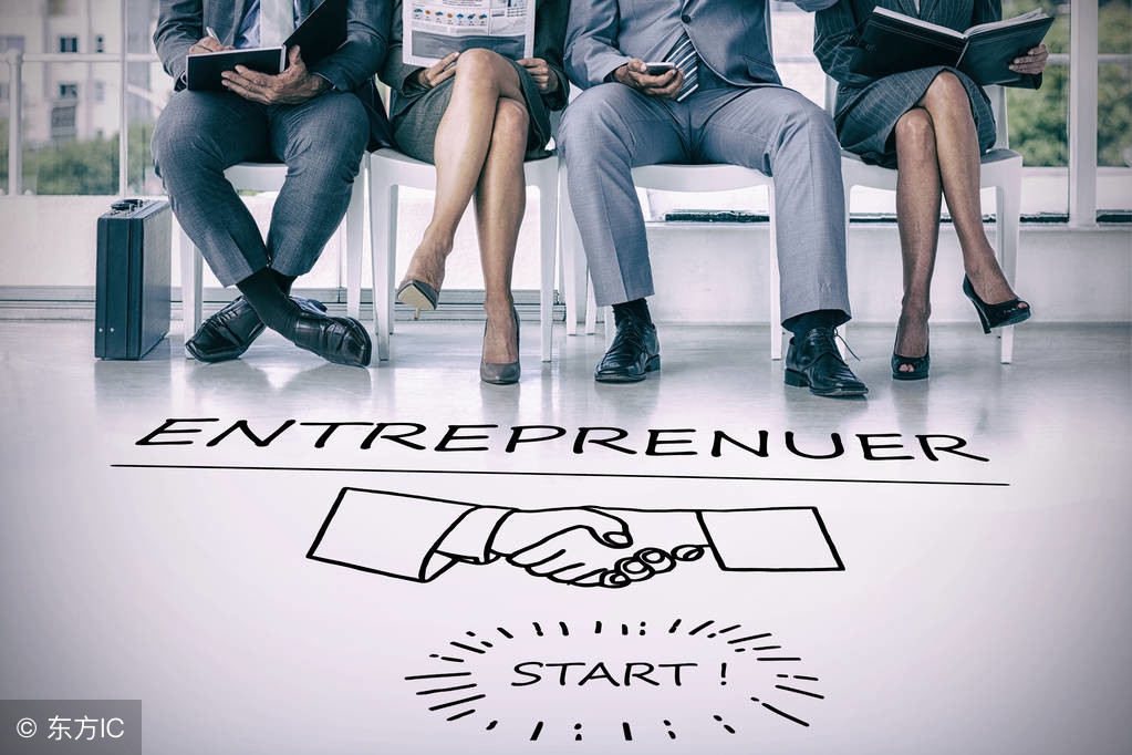 面试自我介绍的100个经典套路,关于面试的三分钟自我介绍模板集