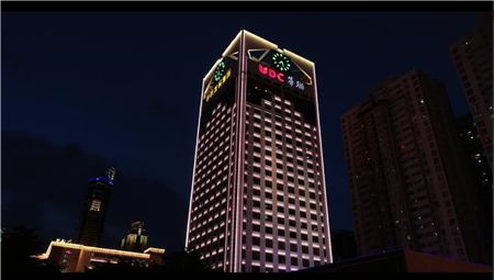 华联集团董事长照片简历,华联董事长董炳根视频