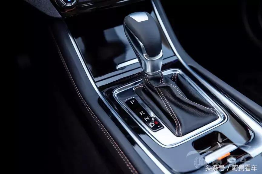 最好的两厢车esp,曾经最美两厢车却无人问津