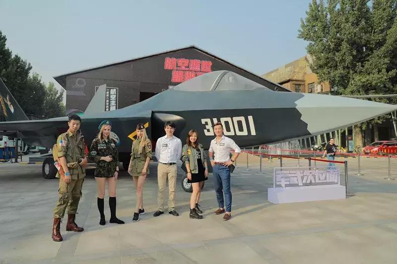 燃烧吧!军武!第三届军武嘉年华不能没有你,这次我们共唱战歌!