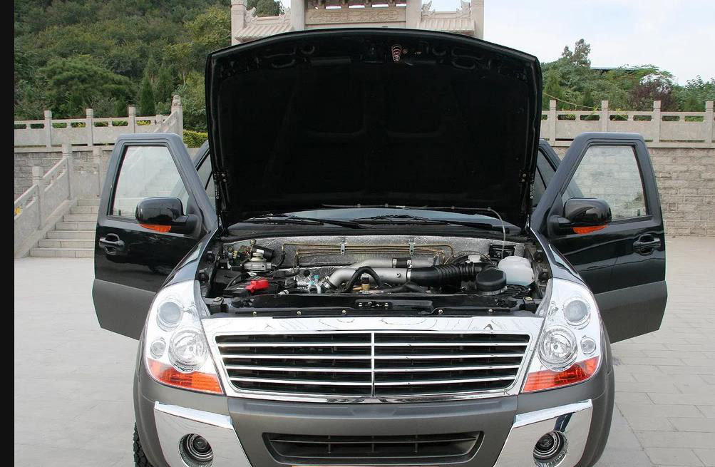 搭载三菱柴油发动机的车型,国产越野车用的三菱的发动机