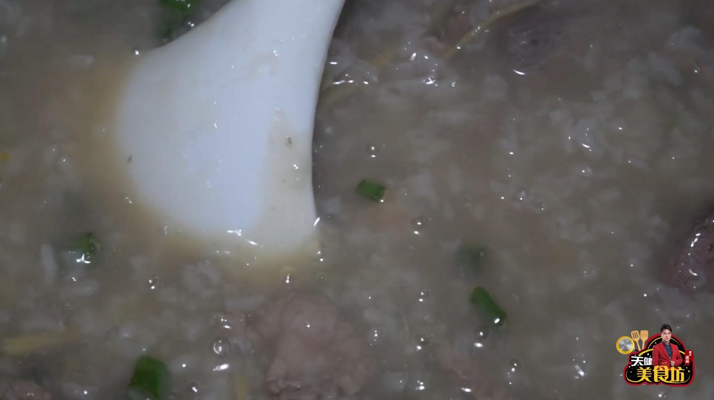 正宗的猪肝瘦肉粥做法,爱吃早餐饼一定要收藏