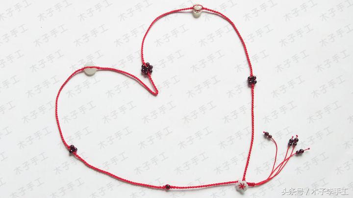 本命年编织红绳腰链,现在流行带红绳腰链本命年