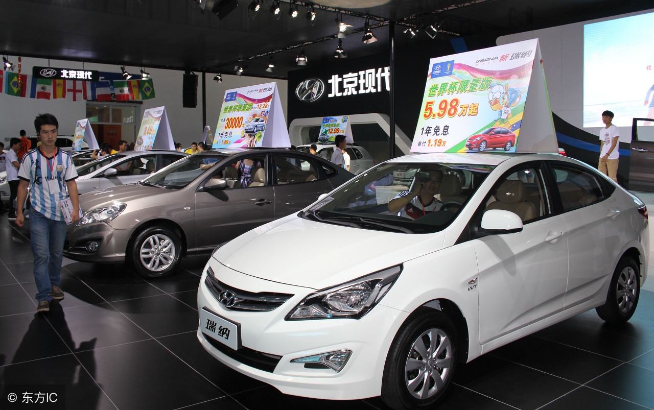 13年迈腾1.8t豪华版现在值得买吗,17年迈腾1.8t豪华版二手车多少钱