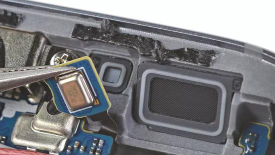 能防水的手机,可以在水下用的防水手机