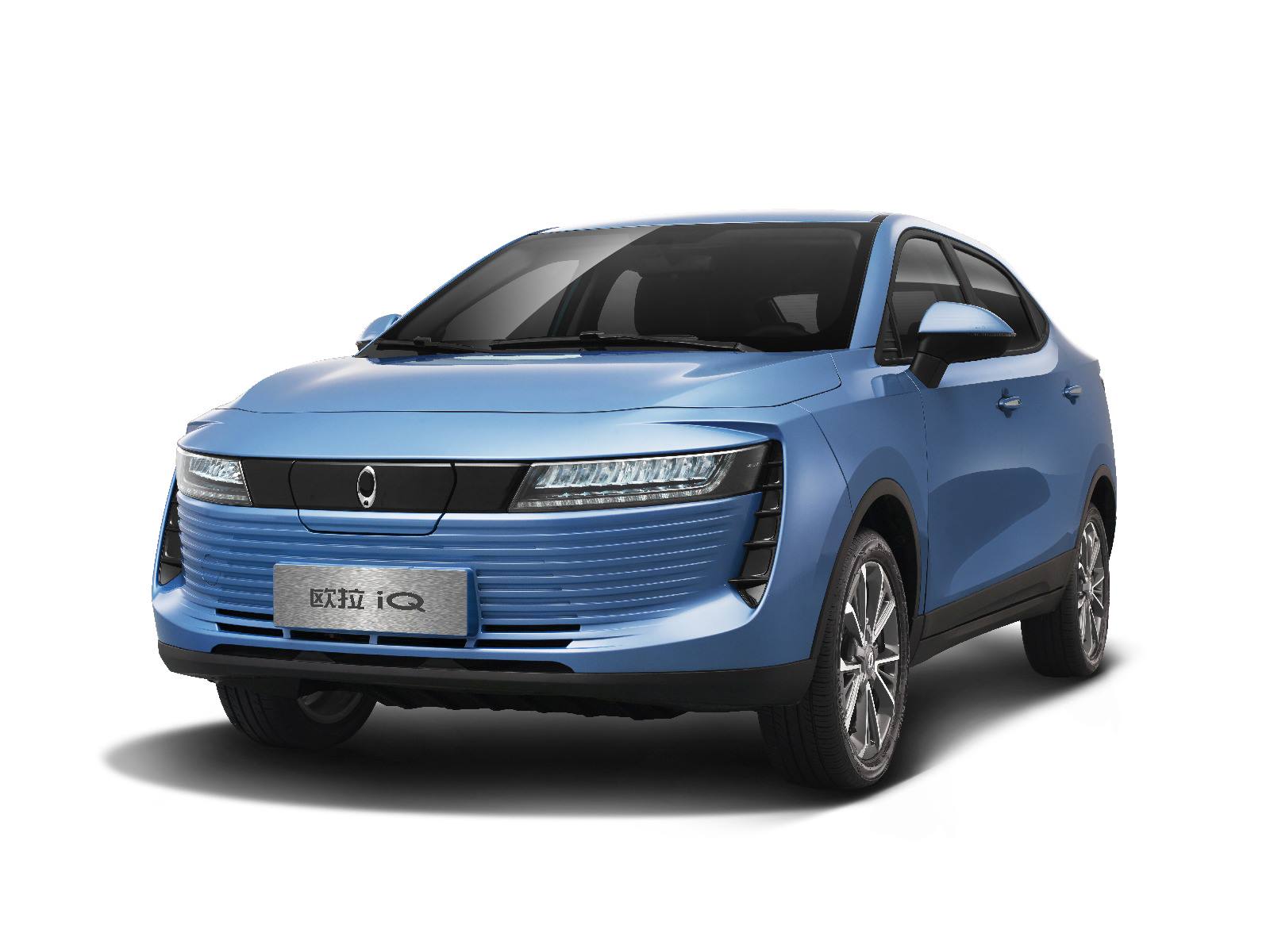 掀背式车顶，360公里纯电续航，这款纯电车卖8.98万起