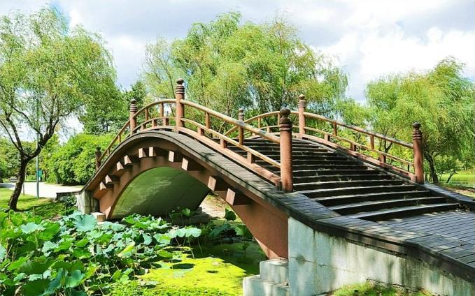 公园景观拱桥建造,公园景观桥钢结构