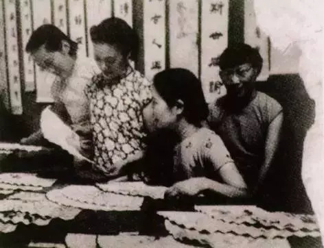 民国花鸟圣手大全,她凭自学成名堪称民国花鸟圣手