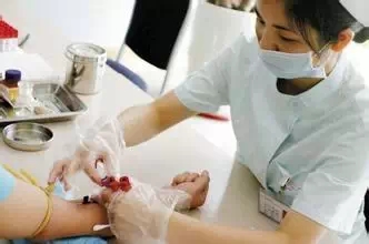 痛风急性发作该怎么缓解,痛风的急性发作期如何缓解