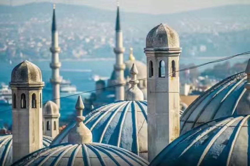 不焦虑的淘宝店主:30岁辞职留学土耳其,遇见战火与宁静