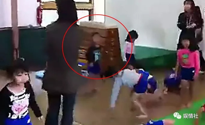 侧空翻、倒立行走、十级跳箱，日本幼儿园“变态”课甩我们十条街