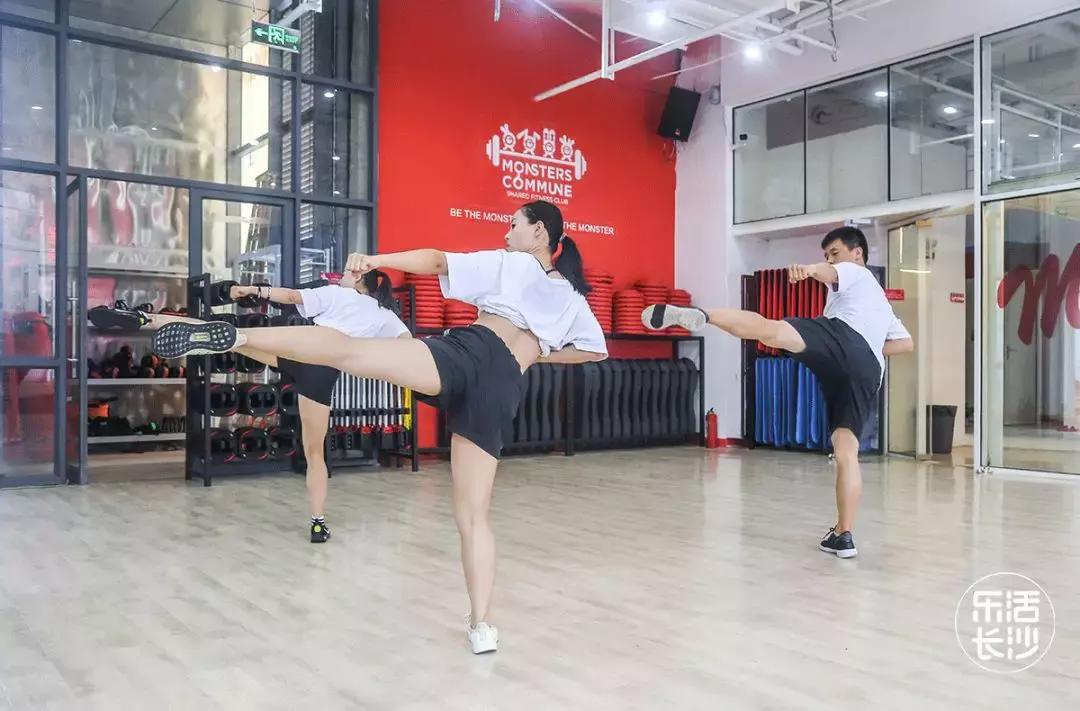 不办健身卡健身房可以就去一次吗,不办健身卡自己在家健身