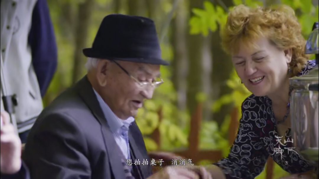 忘记那些不堪回首的人和事,忘记那些心酸的往事