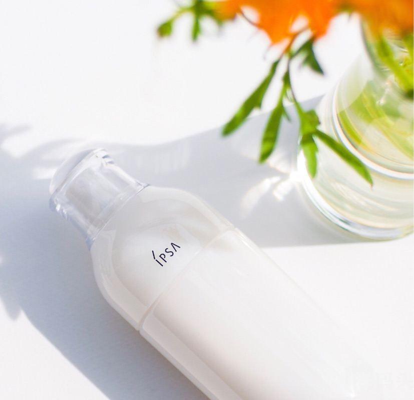 水乳精华推荐保湿补水抗衰老,水乳推荐保湿提亮熬夜测评