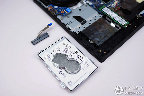 8代i71060游戏本吃鸡,2022款i7联想拯救者y7000p