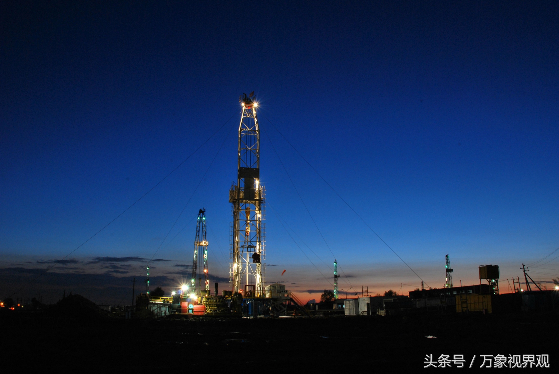 抽油机磕头机,磕头式抽油机