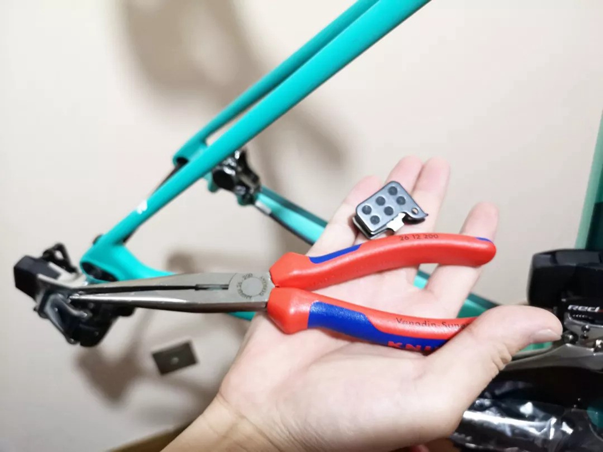 骑行课堂｜不求人！SRAMeTapHRD截管换油完全攻略