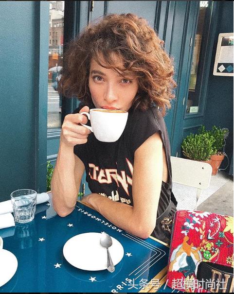 机车女孩杜卡迪1199,机车女孩杜卡迪比赛