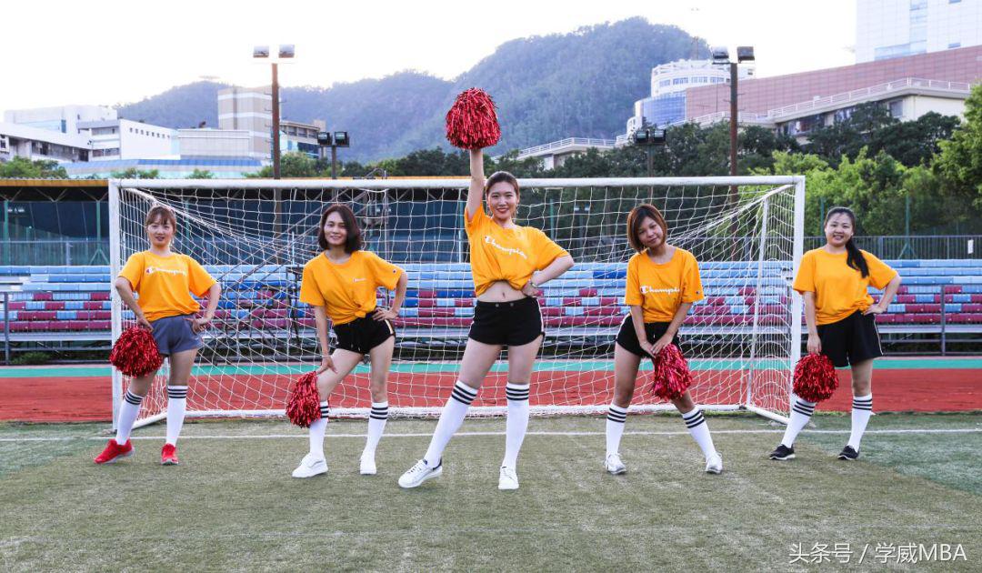 增进友谊，体验快乐——学威国际商学院第三届足球友谊赛进行时