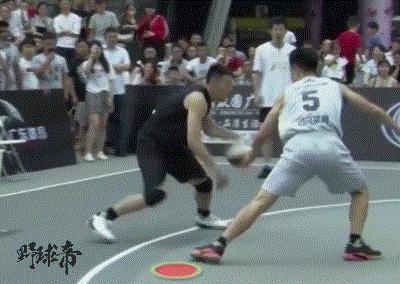 野球帝王师傅教你如何变向,单挑变向突破技巧