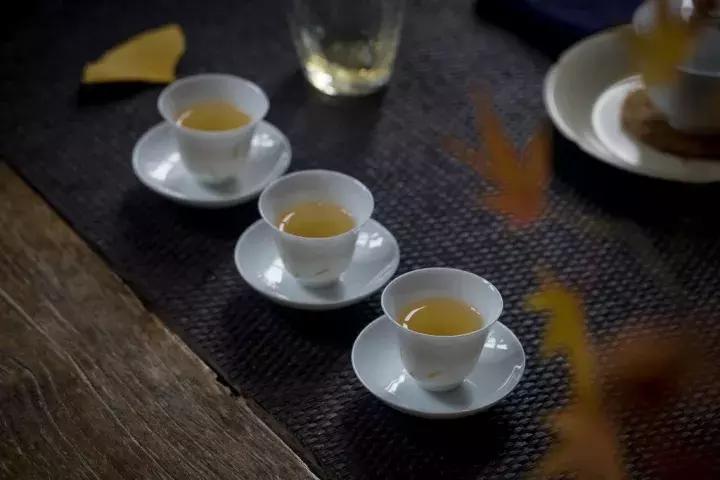 布朗山大树熟茶饼,布朗山大树茶饼