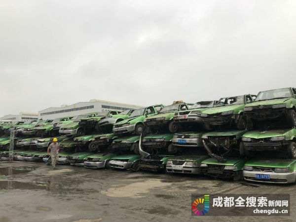 成都交警严查出租车乱象,成都克隆出租车最新查处