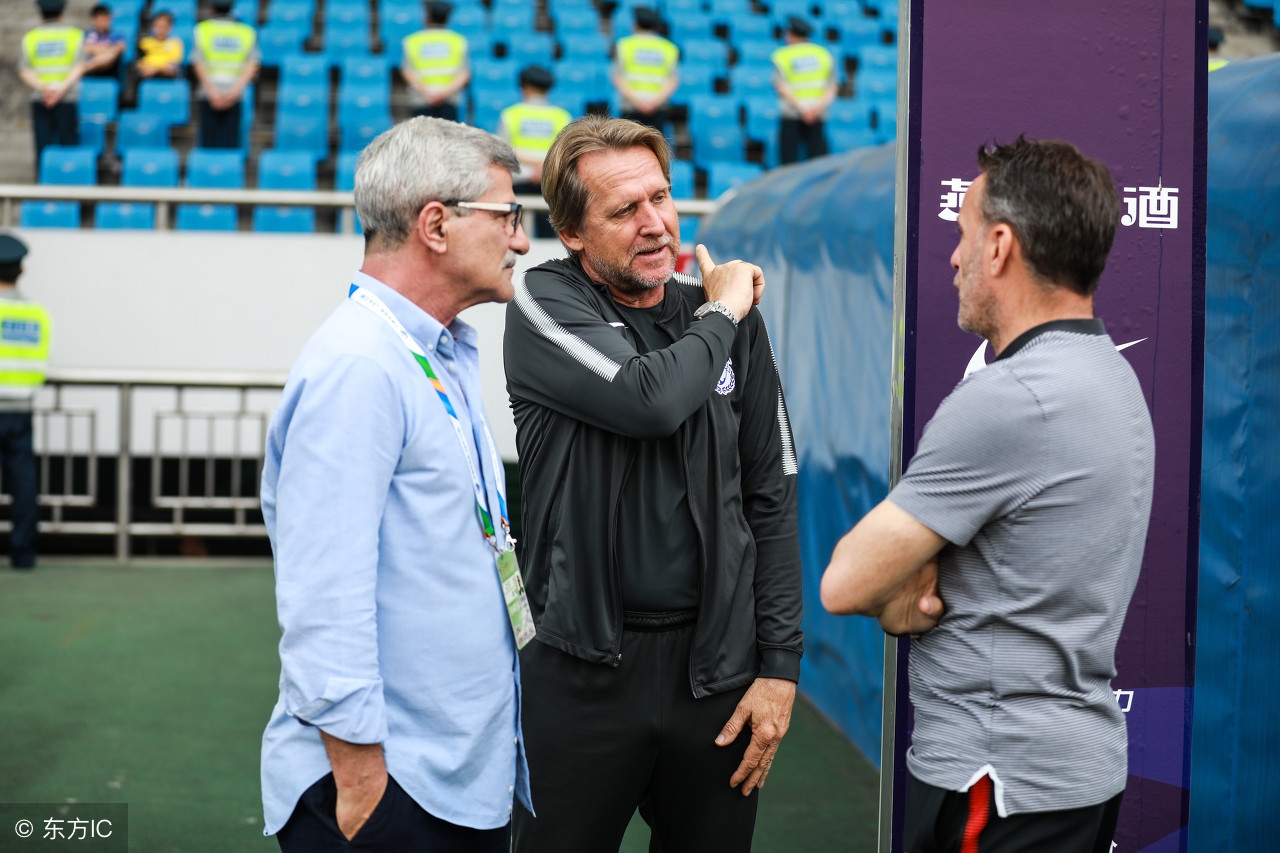 大连一方主教练入选国足教练,舒斯特尔大连一方