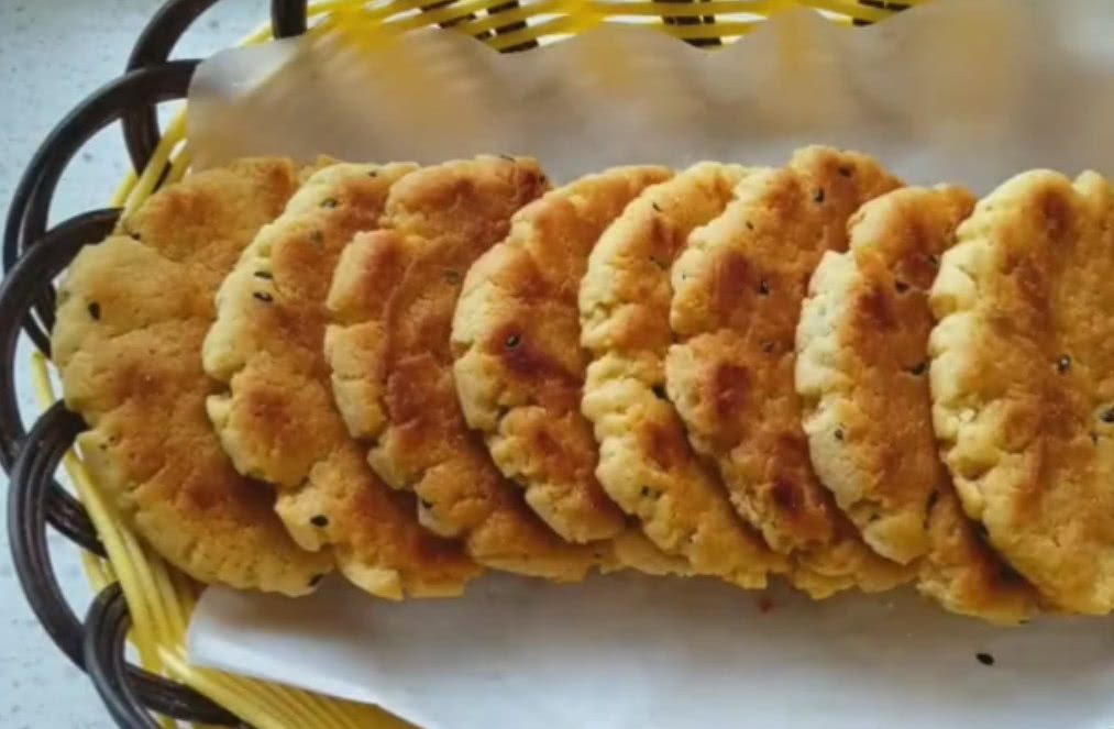 椒盐酥桃酥小饼干,酥脆的桃酥小饼干原来这么容易做