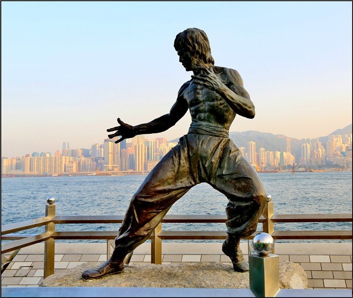 李小龙在美国生活艰难,李小龙初到美国的视频