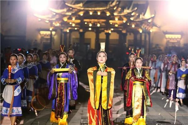 春节婺源有什么好玩的景点,婺源秋天最好看景点