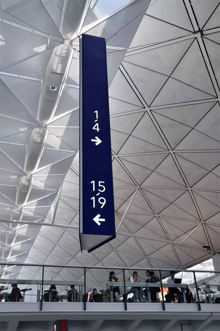 空港观察郑州,航站楼设计标识