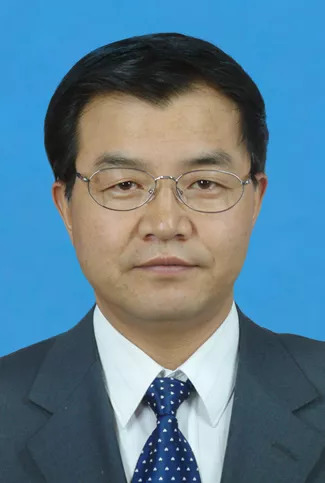 青海省唯一的特级教师,首届全国十杰教师