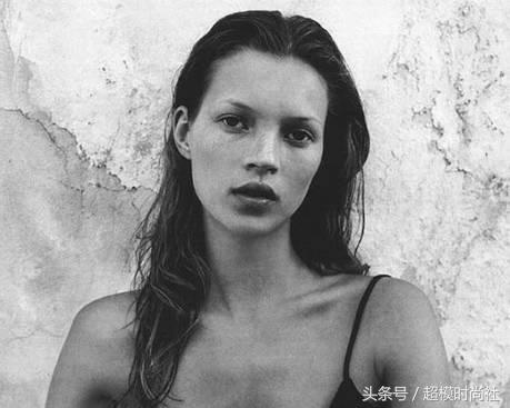 身高不过1米7，还有O型腿，她凭什么征服浪子德普叔和小李子？