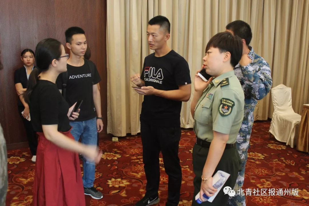 他是全市新时代好少年,更是通州用快板打出名堂的“普法小能手”