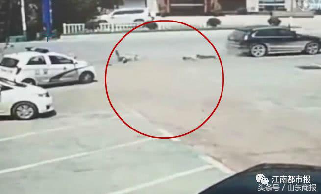 2人幸存恐怖电影,两人吓人视频