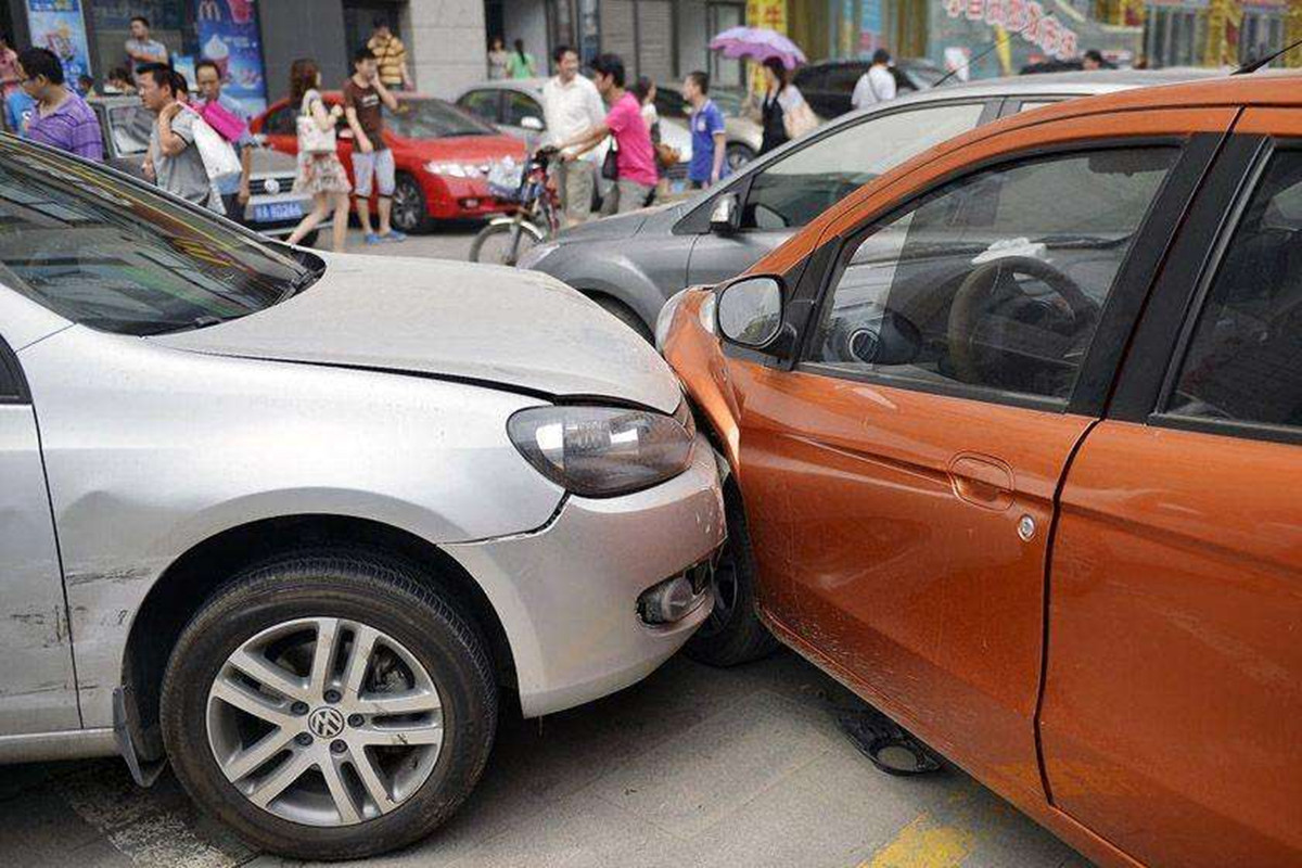 都是什么样的人在开二手车？开二手车丢人吗？