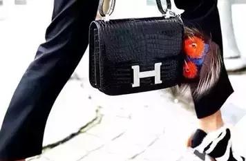 8500块钱买的lv鞋子出现质量问题,lv开裂鞋