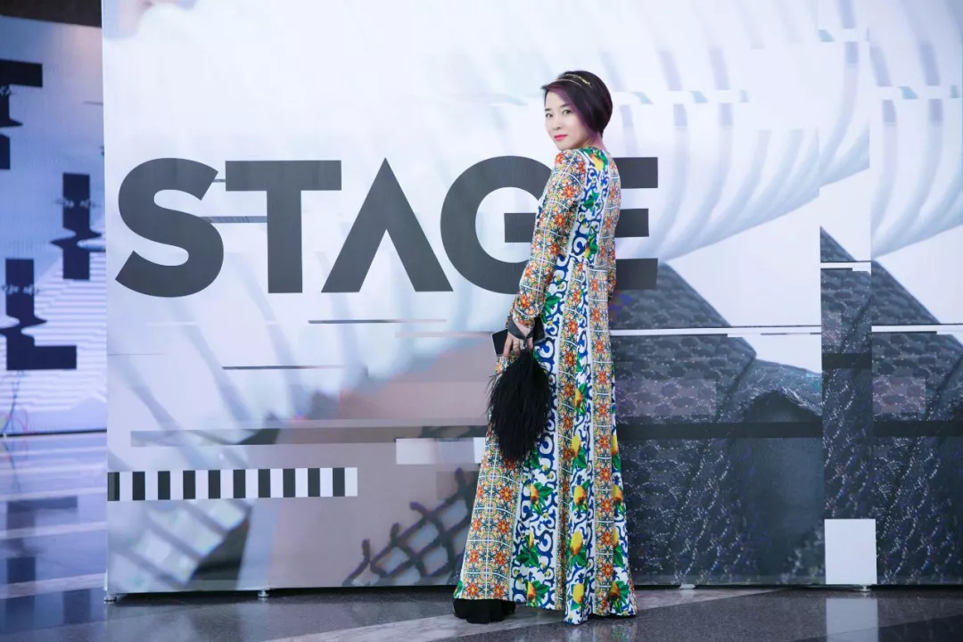 阿秋秋说｜10个角度，麻溜带你去趟香港时装周