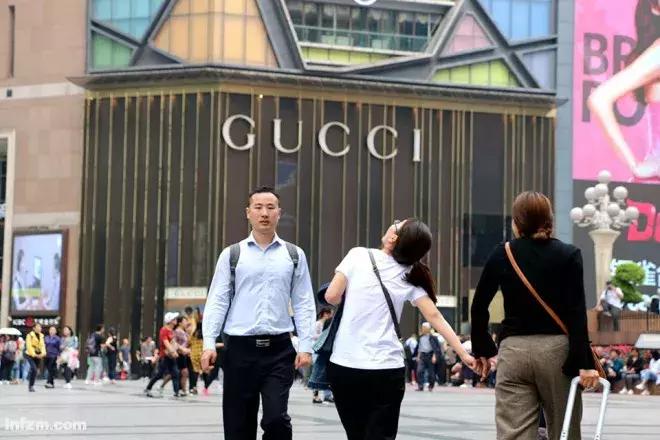 出租的人生,租来的人生