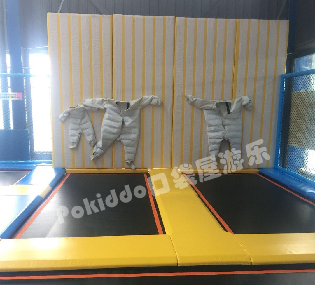 口袋屋蹦床乐园团购,5000平方米大型室内蹦床主题公园